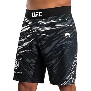 Shorts de Combat pour Hommes UFC Fusion by Venum Authentic Fight Night / Coupe Longue / Noir / Medium